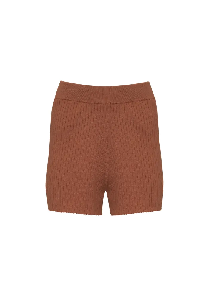 PETRA SHORTS -^Girl and the Sun Shop